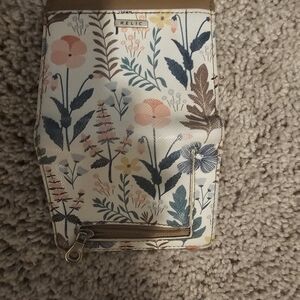 Relic Floral Women's Bag - White and Brown